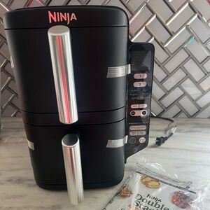 Ninja® DoubleStack™ 8 QT & 2-Basket Air Fryer